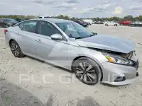 2021 Nissan ALTIMA photo
