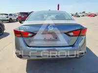 2021 Nissan ALTIMA photo