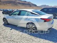 2021 Nissan ALTIMA photo