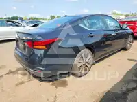 2021 Nissan ALTIMA photo