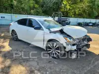 2021 Nissan ALTIMA photo