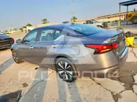 2021 Nissan ALTIMA photo