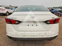 2021 Nissan ALTIMA photo