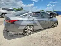 2021 Nissan ALTIMA photo