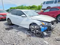 2021 Nissan ALTIMA photo
