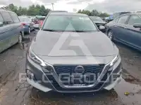 2021 Nissan ALTIMA photo