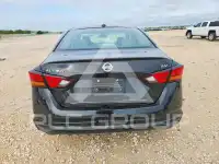 2021 Nissan ALTIMA photo
