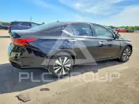 2021 Nissan ALTIMA photo