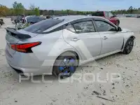 2021 Nissan ALTIMA photo