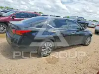 2021 Nissan ALTIMA photo
