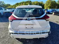 2021 Nissan KICKS фото
