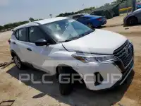 2021 Nissan KICKS photo