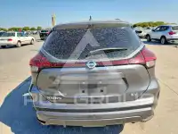 2021 Nissan KICKS photo