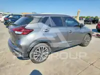 2021 Nissan KICKS photo