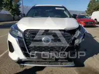 2021 Nissan KICKS фото