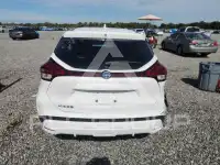 2021 Nissan KICKS photo