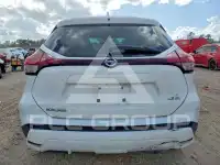 2021 Nissan KICKS фото
