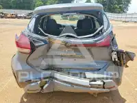 2021 Nissan KICKS фото