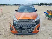 2021 Nissan KICKS фото