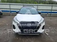2021 Nissan KICKS фото