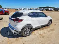 2021 Nissan KICKS photo