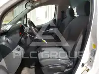 2021 Nissan NV фото