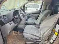 2021 Nissan NV фото