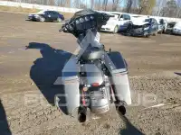 2021 Harley-Davidson FLHX photo