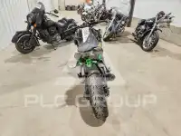 2021 Kawasaki Ninja650 фото