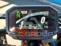 2021 Kawasaki ZR1000 фото