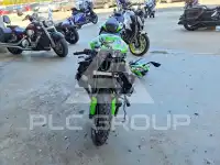 2021 Kawasaki Ninja600 фото
