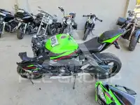 2021 Kawasaki Ninja600 фото