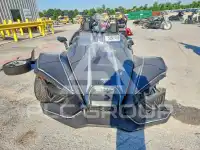2021 Polaris Slingshot фото