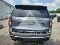 2021 Chevrolet Suburan photo