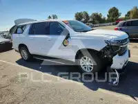 2021 Chevrolet Suburan photo