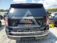2021 Chevrolet Suburan photo