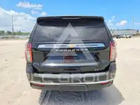 2021 Chevrolet Suburan photo