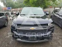 2021 Chevrolet Suburan photo