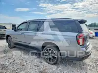 2021 Chevrolet Suburan photo