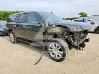 2021 Chevrolet Suburan photo