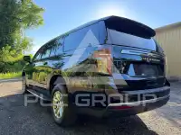 2021 Chevrolet Suburan photo