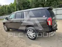 2021 Chevrolet Suburan photo