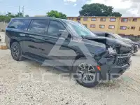 2021 Chevrolet Suburan photo