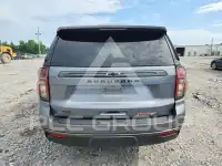2021 Chevrolet Suburan photo