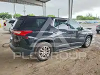 2021 Chevrolet TRAVERSE photo