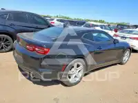 2021 Chevrolet Camaro photo