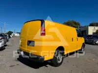 2021 Chevrolet Express фото