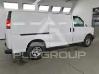2021 Chevrolet Express photo