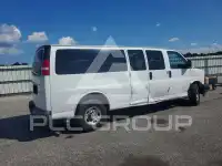 2021 Chevrolet Express фото