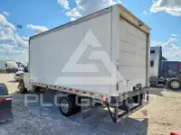 2021 Chevrolet Express фото